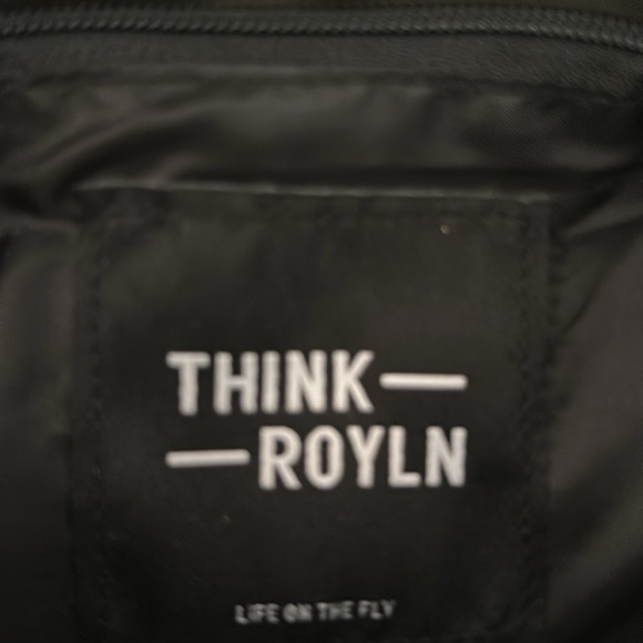 THINK ROLYN Limelight Handbag in Pearl Pyrite - Picture 4 of 9